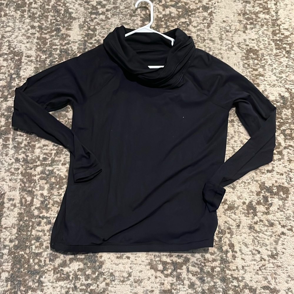 LULULEMON cowl neck athletic top - size 6